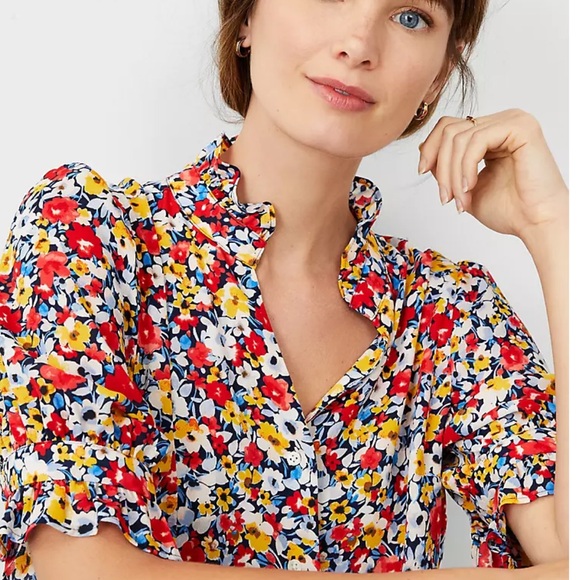 Ann Taylor White Ruffled Blouse with Mandarin Collar - Picture 2 of 5